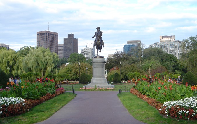 Public_Garden,_Boston.jpg